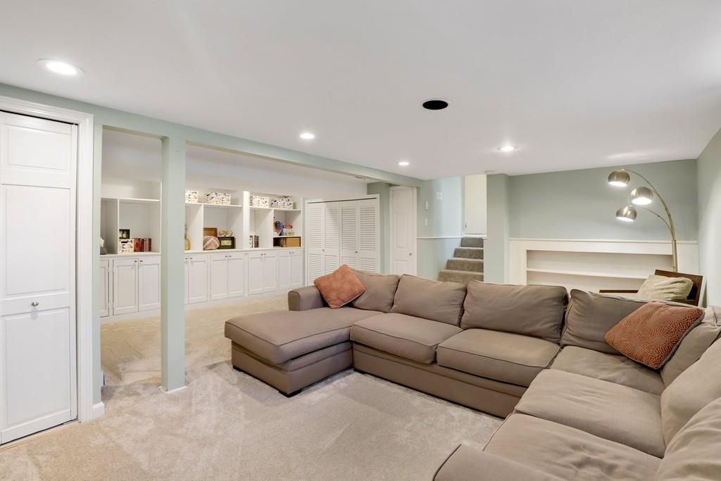 220 Robert Road Dedham, MA 02026 - Photo 25 of 32 Gallery Image 25