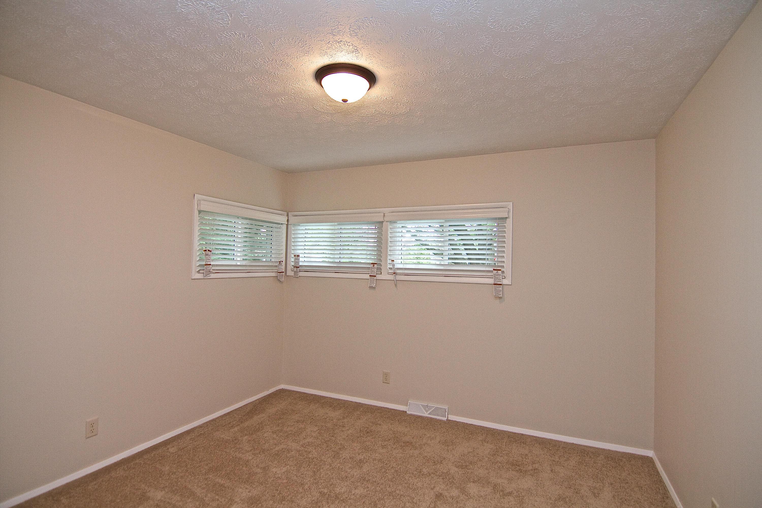 550 East Johnstown Road Gahanna, OH 43230 - Photo 15 of 18