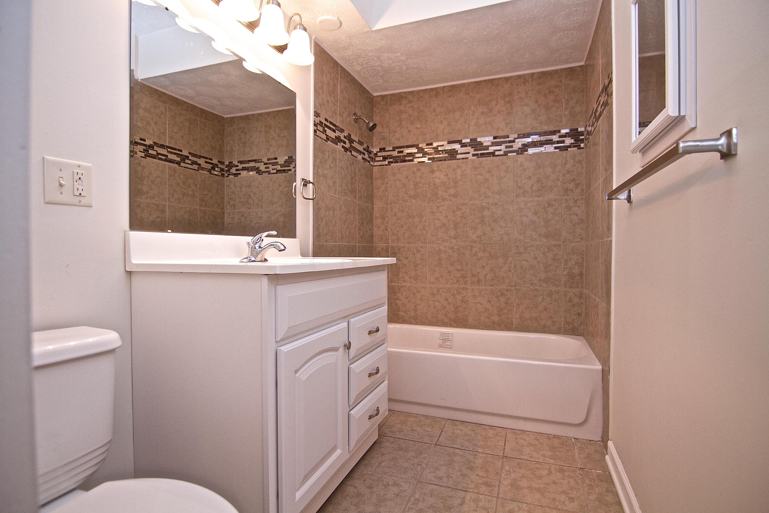 550 East Johnstown Road Gahanna, OH 43230 - Photo 16 of 18