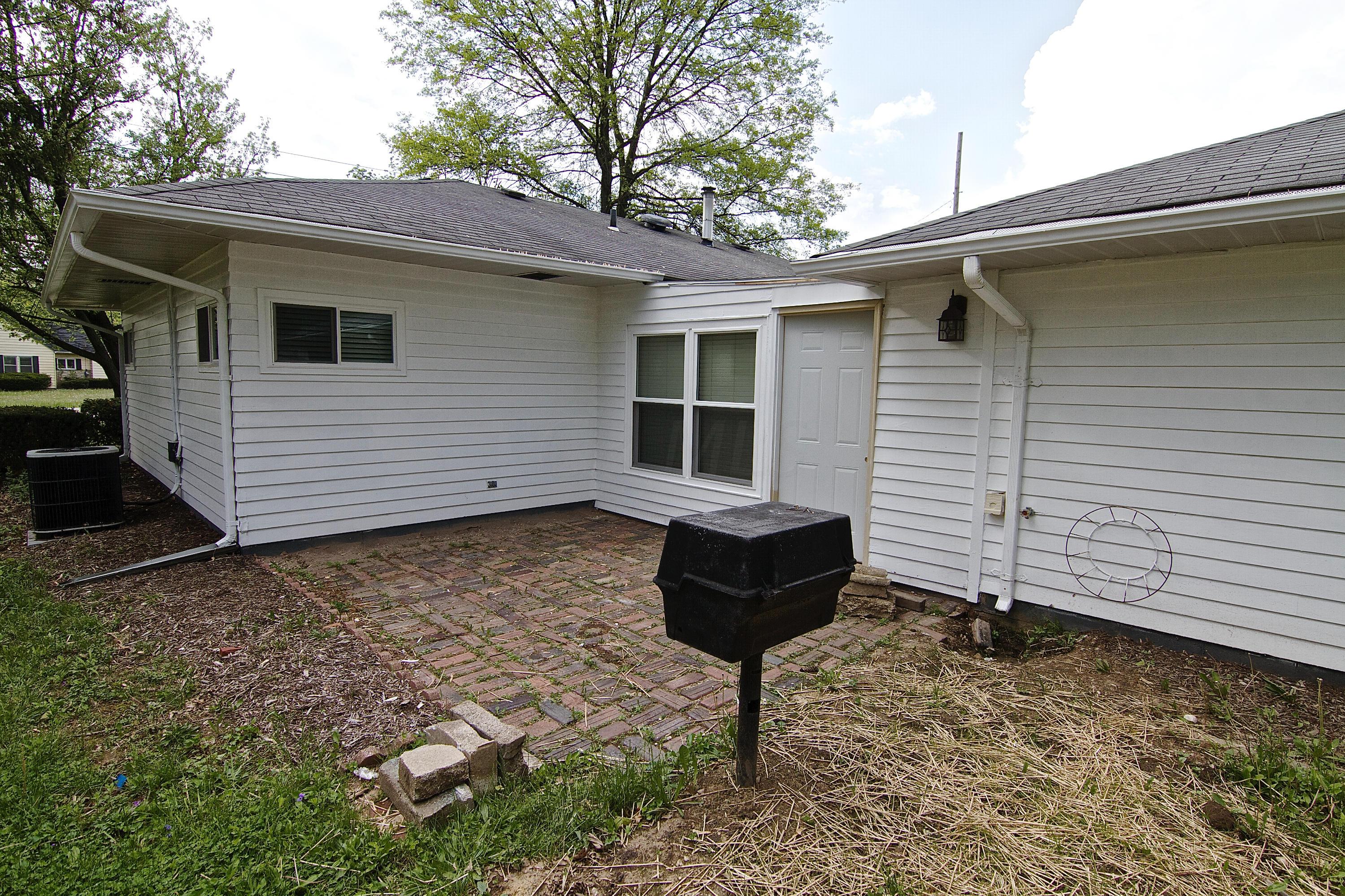 550 East Johnstown Road Gahanna, OH 43230 - Photo 3 of 18