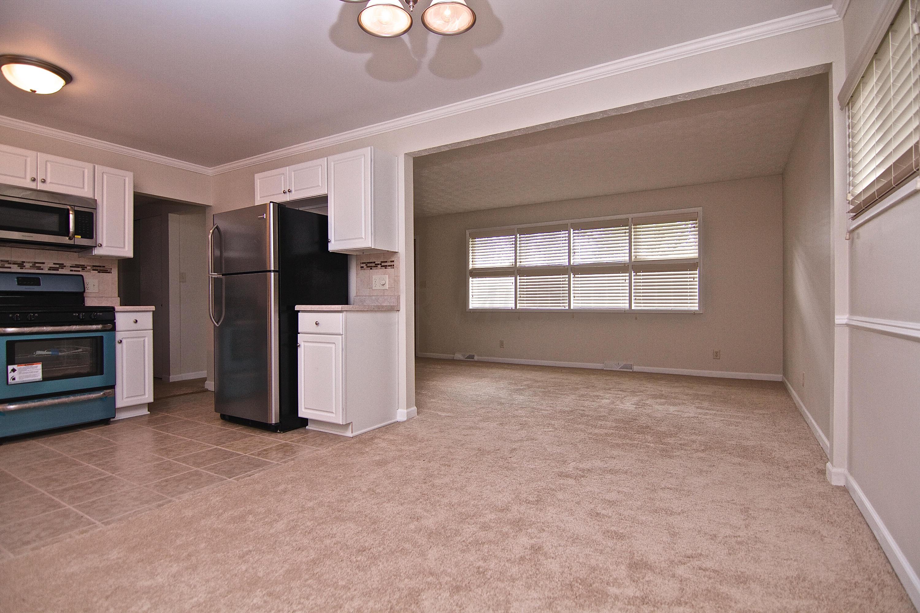550 East Johnstown Road Gahanna, OH 43230 - Photo 5 of 18