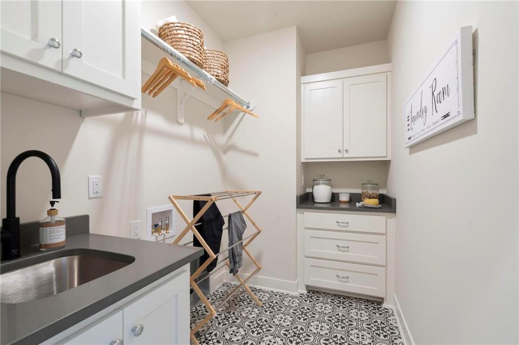 1628 Hanover Lane Raymore, MO 64083 - Photo 20 of 29