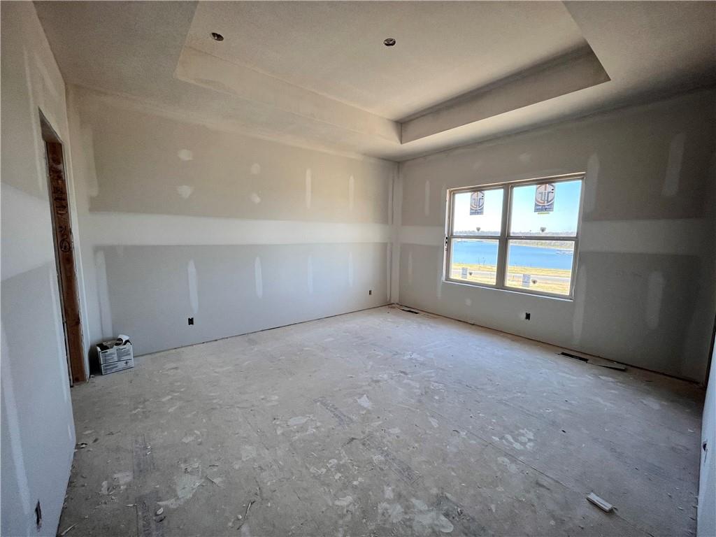 1628 Hanover Lane Raymore, MO 64083 - Photo 10 of 29