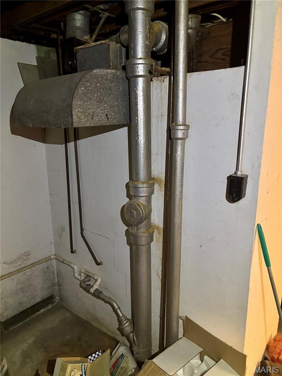 801 Elsworth Place Ferguson, MO 63135 - Photo 12 of 22