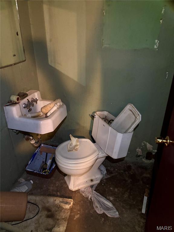 801 Elsworth Place Ferguson, MO 63135 - Photo 19 of 22