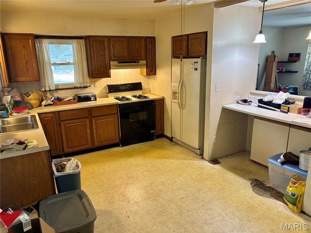 801 Elsworth Place Ferguson, MO 63135 - Photo 6 of 22