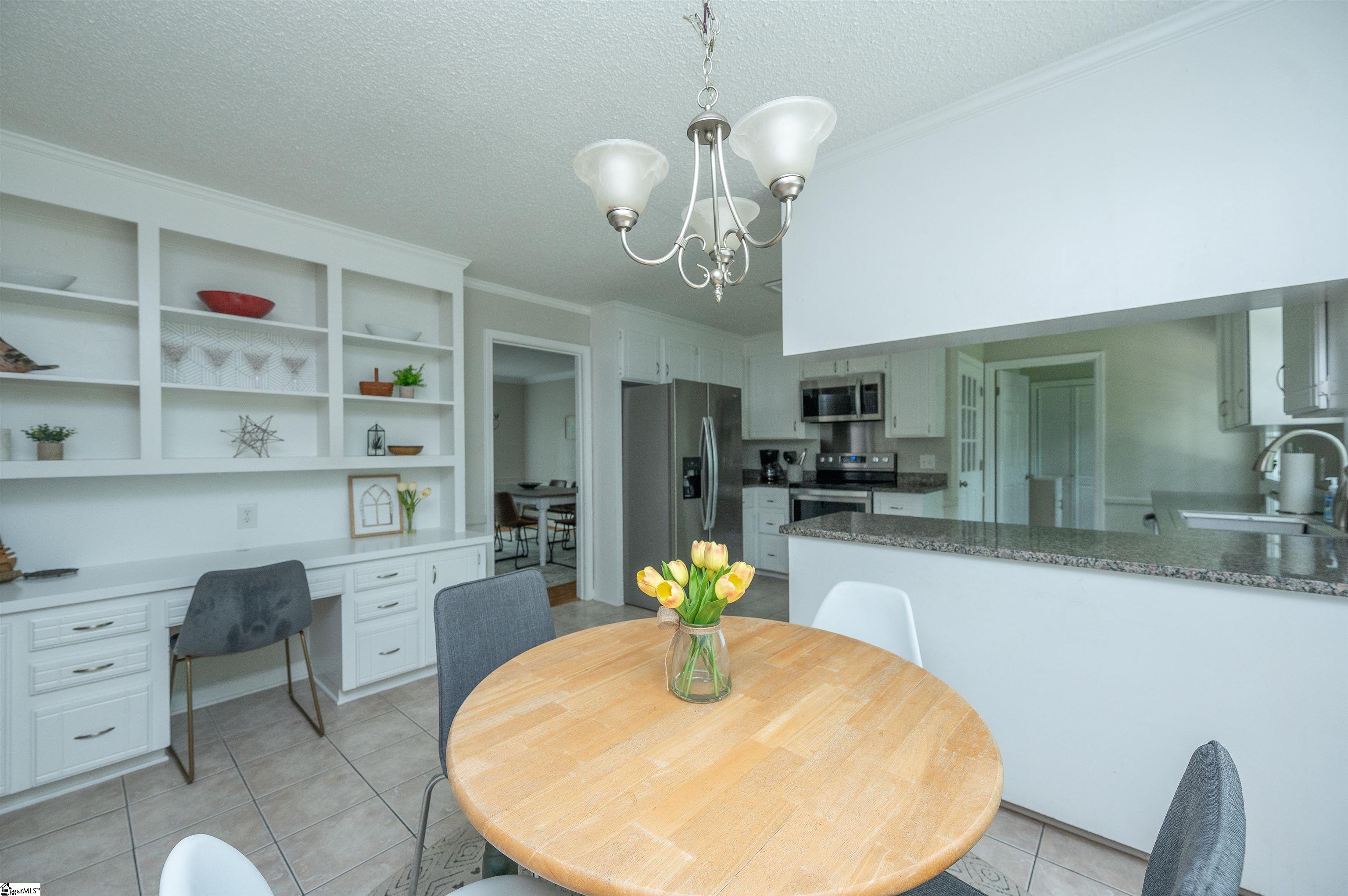 107 Longstreet Drive Greer, SC 29650 - Photo 16 of 33