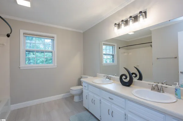 $439,900 | 107 Longstreet Drive, Greer, SC 29650