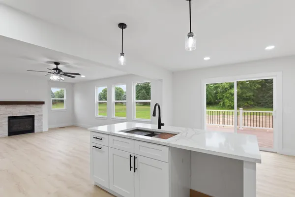 $319,700 | 2004 Grn Acrs Drive, Adrian, MI 49221