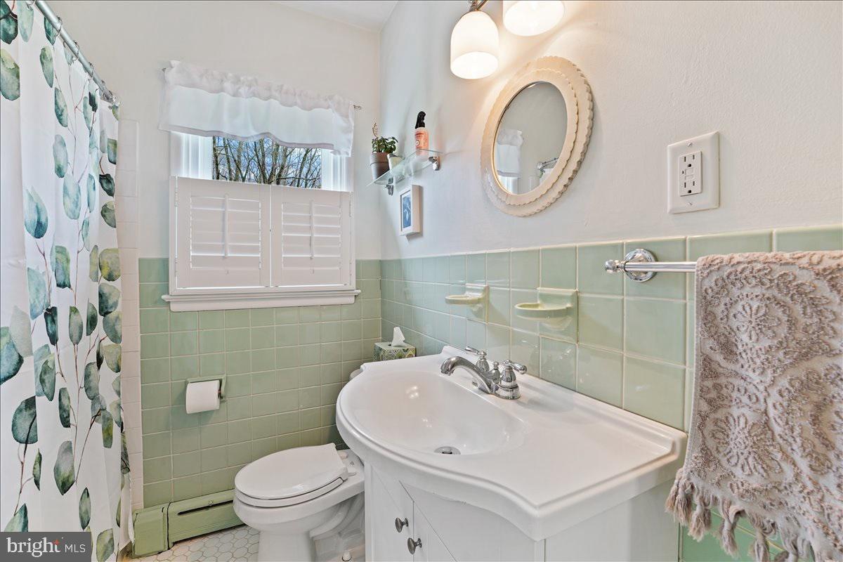 1234 Smithbridge Road Chadds Ford, PA 19317 - Photo 17 of 28 Main Level Full Bath