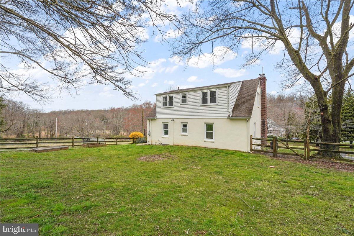 1234 Smithbridge Road Chadds Ford, PA 19317 - Photo 3 of 28 Rear exterior and level fenced rear yard