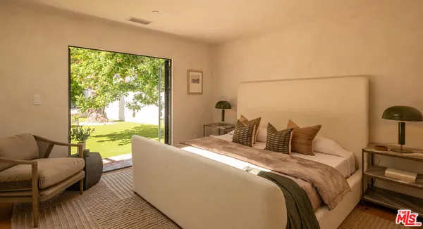 $4,495,000 | 18001 Boris Drive, Encino, CA 91316