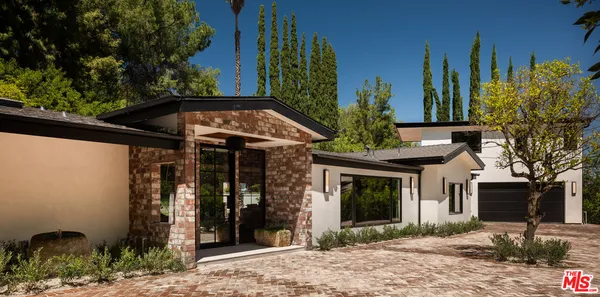 $4,495,000 | 18001 Boris Drive, Encino, CA 91316