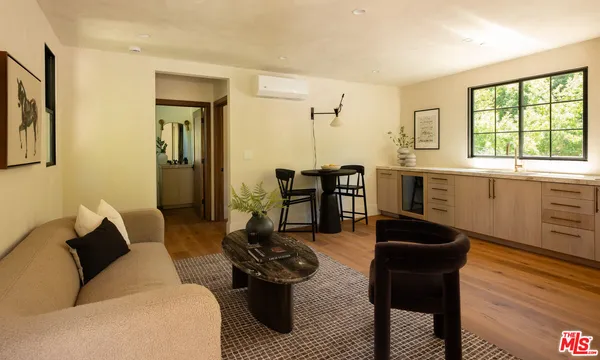 $4,495,000 | 18001 Boris Drive, Encino, CA 91316