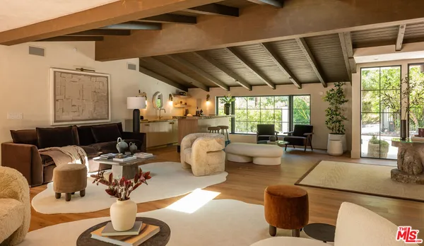 $4,495,000 | 18001 Boris Drive, Encino, CA 91316