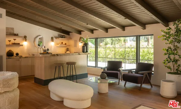 $4,495,000 | 18001 Boris Drive, Encino, CA 91316
