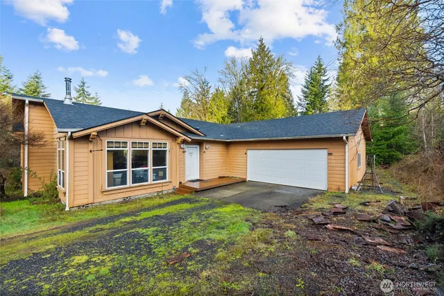 $450,000 | 280 Bear View Drive, Chehalis, WA 98532