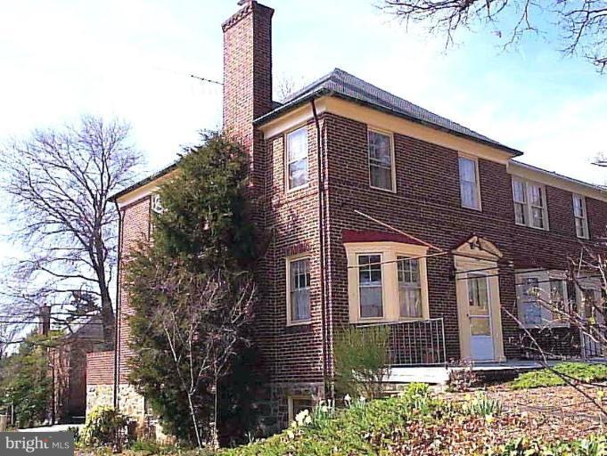 1541 Ralworth Road Baltimore, MD 21218 - Photo 1 of 24 Classic Brick Front End of Group