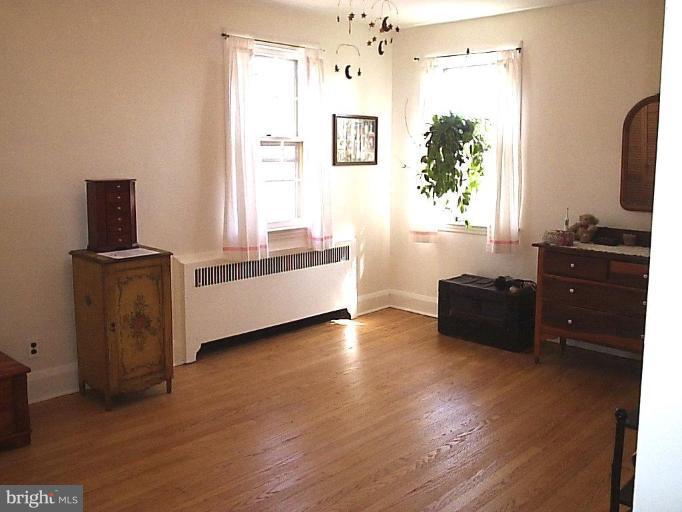 1541 Ralworth Road Baltimore, MD 21218 - Photo 11 of 24 Bright & Airy Master Bedroom