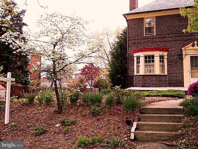 1541 Ralworth Road Baltimore, MD 21218 - Photo 22 of 24 Front Yard Landscaping