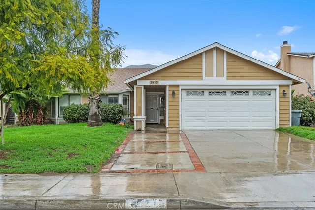 $425,000 | 407 Westminster Drive, San Jacinto, CA 92583