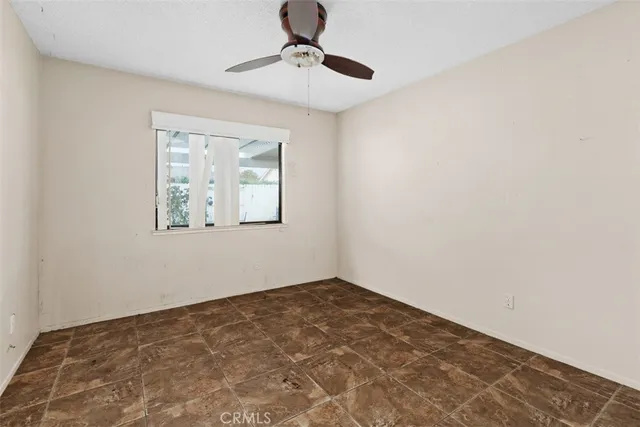 $425,000 | 407 Westminster Drive, San Jacinto, CA 92583