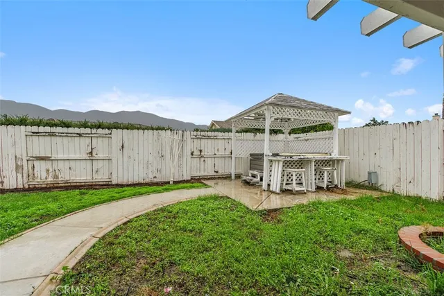 $425,000 | 407 Westminster Drive, San Jacinto, CA 92583