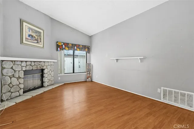 $425,000 | 407 Westminster Drive, San Jacinto, CA 92583