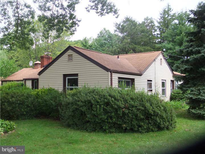 1007 Vilsmeier Road Lansdale, PA 19446 - Photo 2 of 11 Gallery Image 2