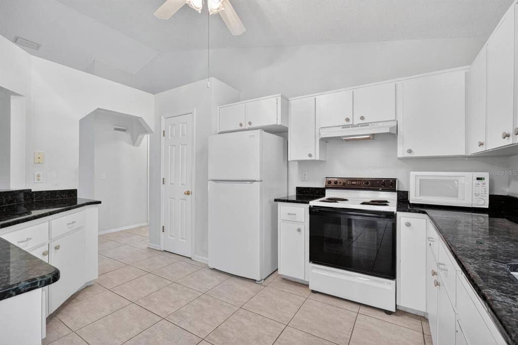 191 Roberts Road Edgewater, FL 32141 - Photo 7 of 56