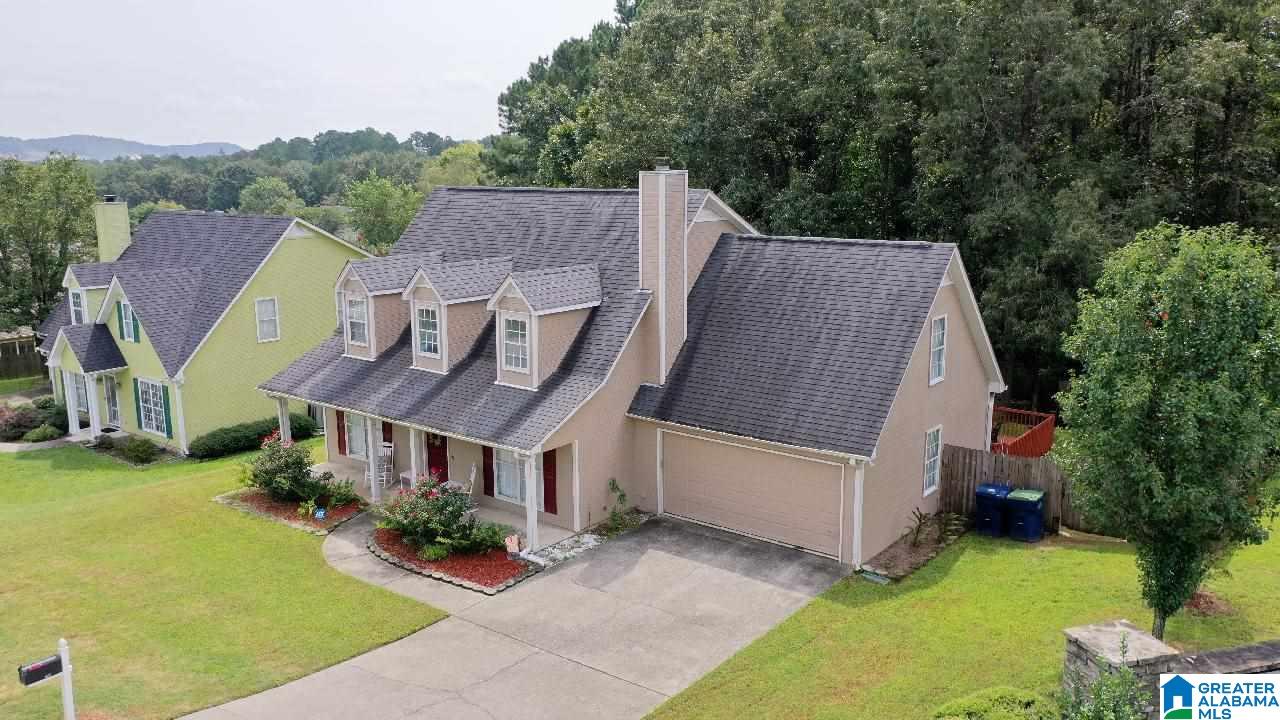 100 Red Oak Drive Alabaster, AL 35007 - Photo 3 of 45