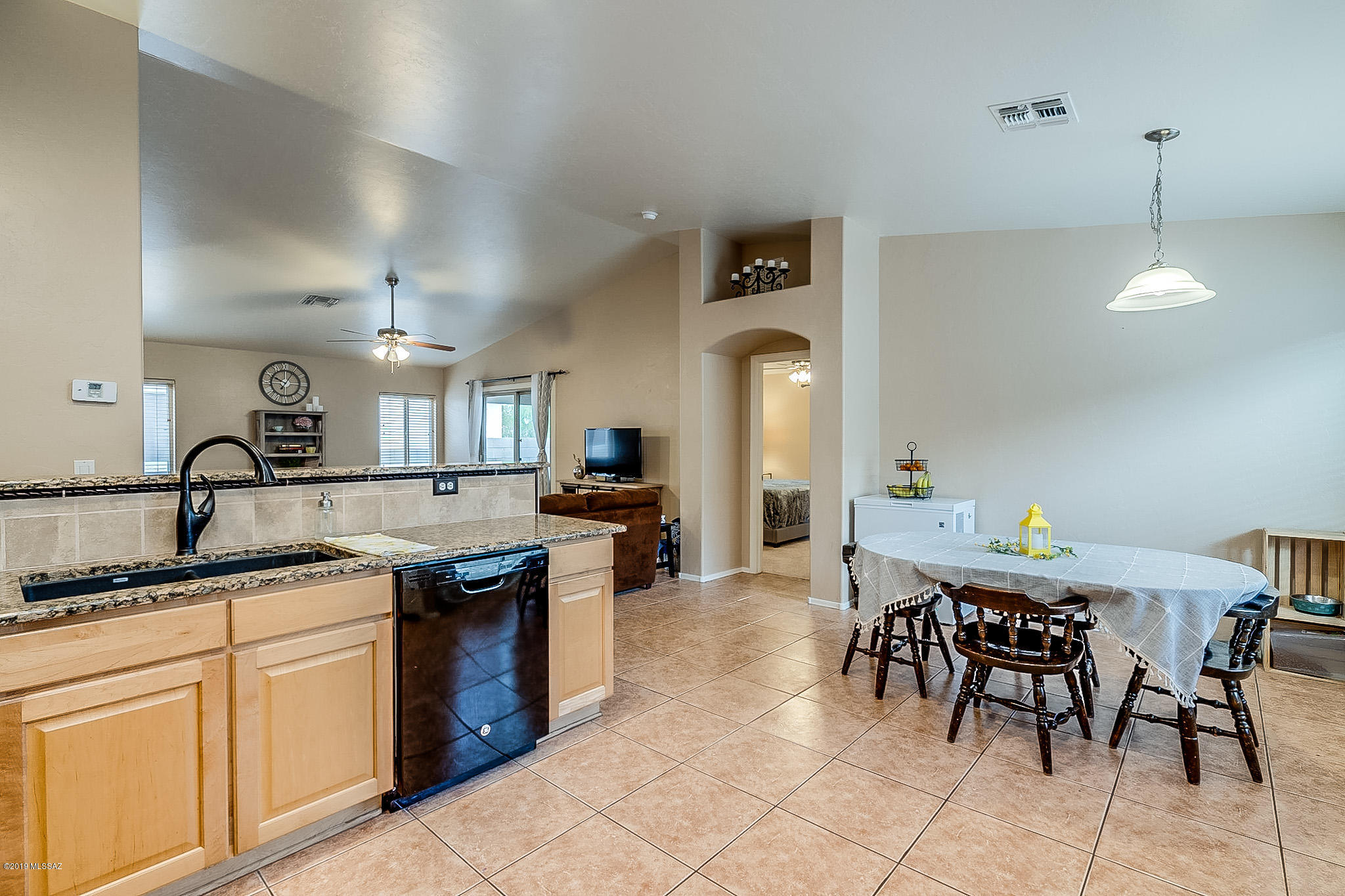 8329 South Bainbridge Road Tucson, AZ 85747 - Photo 18 of 42