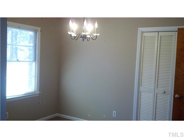 1304 Trinity Road Raleigh, NC 27607 - Photo 5 of 22 dining room