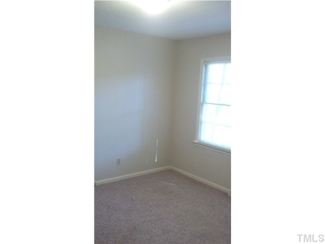 1304 Trinity Road Raleigh, NC 27607 - Photo 6 of 22 dining room