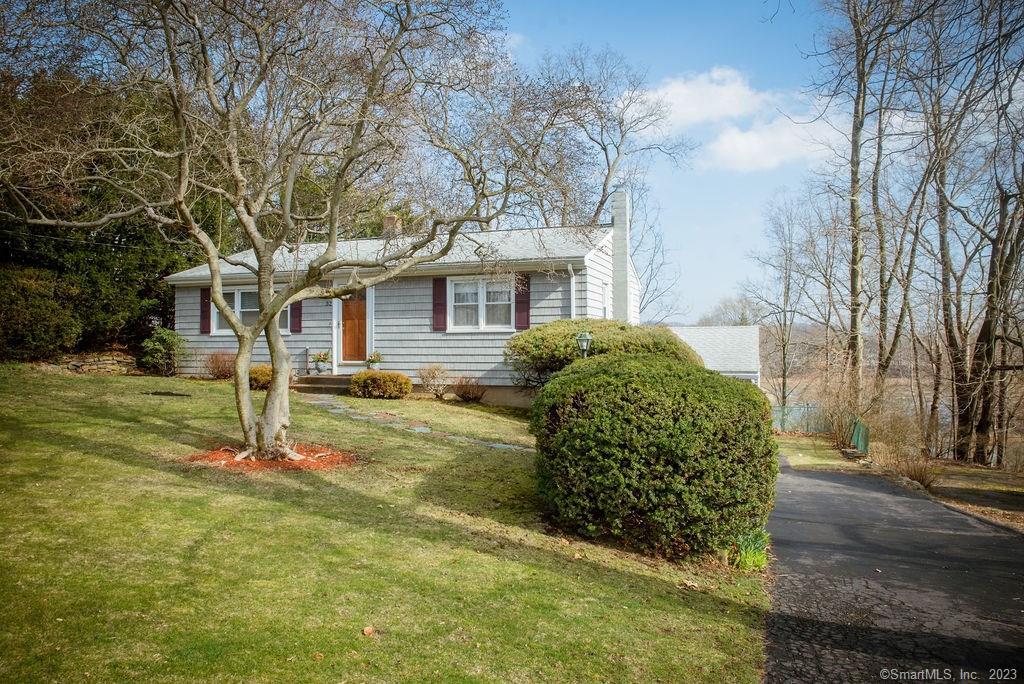 32 Oak Ridge Road Branford, CT 06405 - Photo 1 of 1 Gallery Image 1