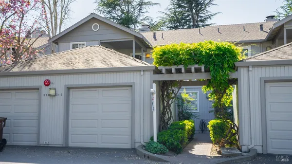 $420,000 | 312 Blanchard Lane, Benicia, CA 94510