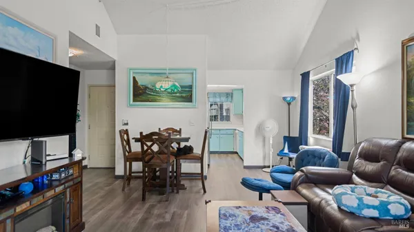 $420,000 | 312 Blanchard Lane, Benicia, CA 94510