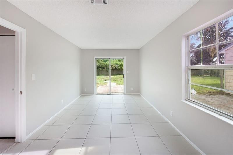 11154 Sacco Drive Boca Raton, FL 33428 - Photo 8 of 12 Photo 8