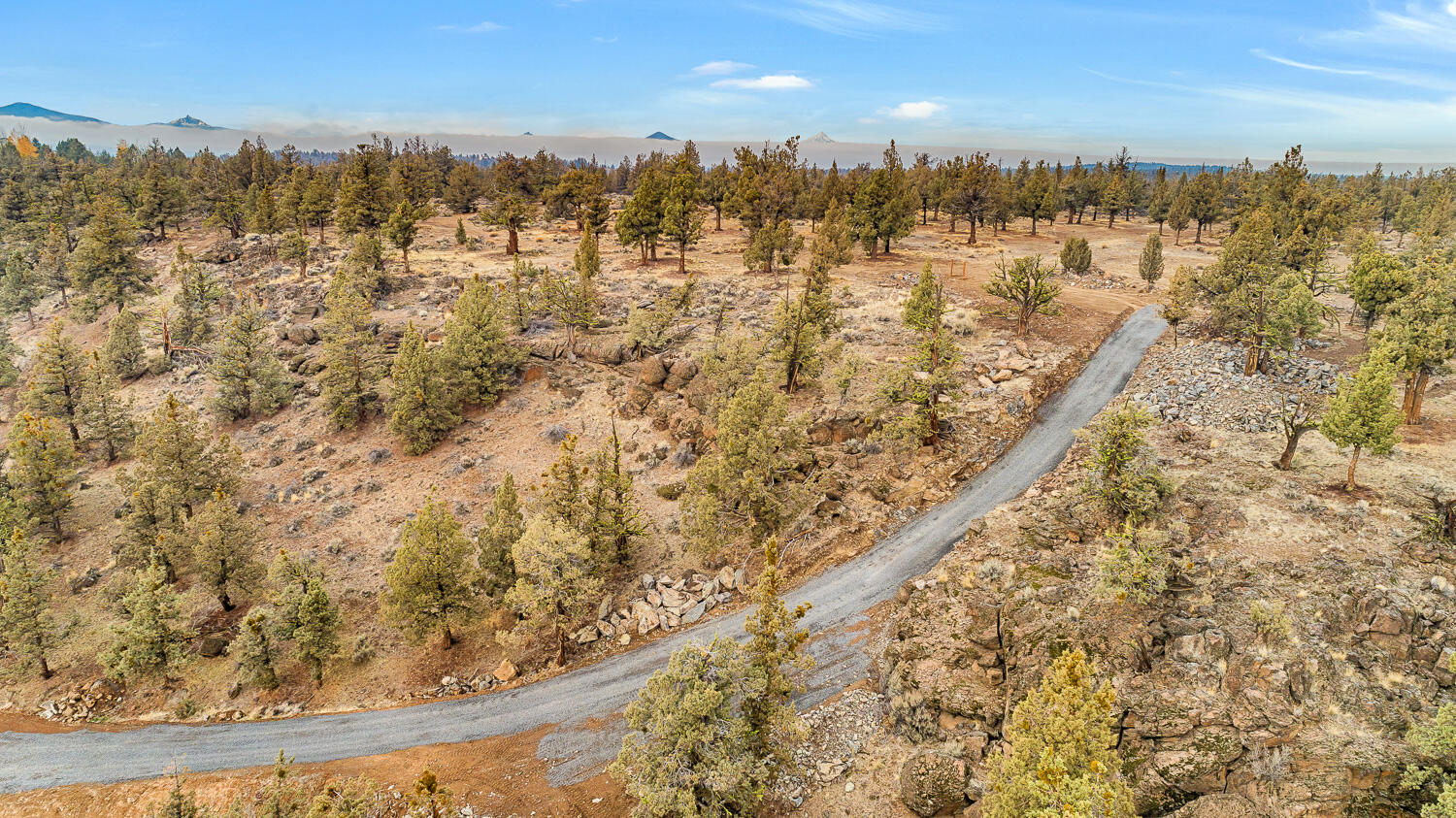 19250 Dayton Road Bend, OR 97703 - Photo 42 of 49 OReilly_20211103_Aerial_9_0088_c_72ppi