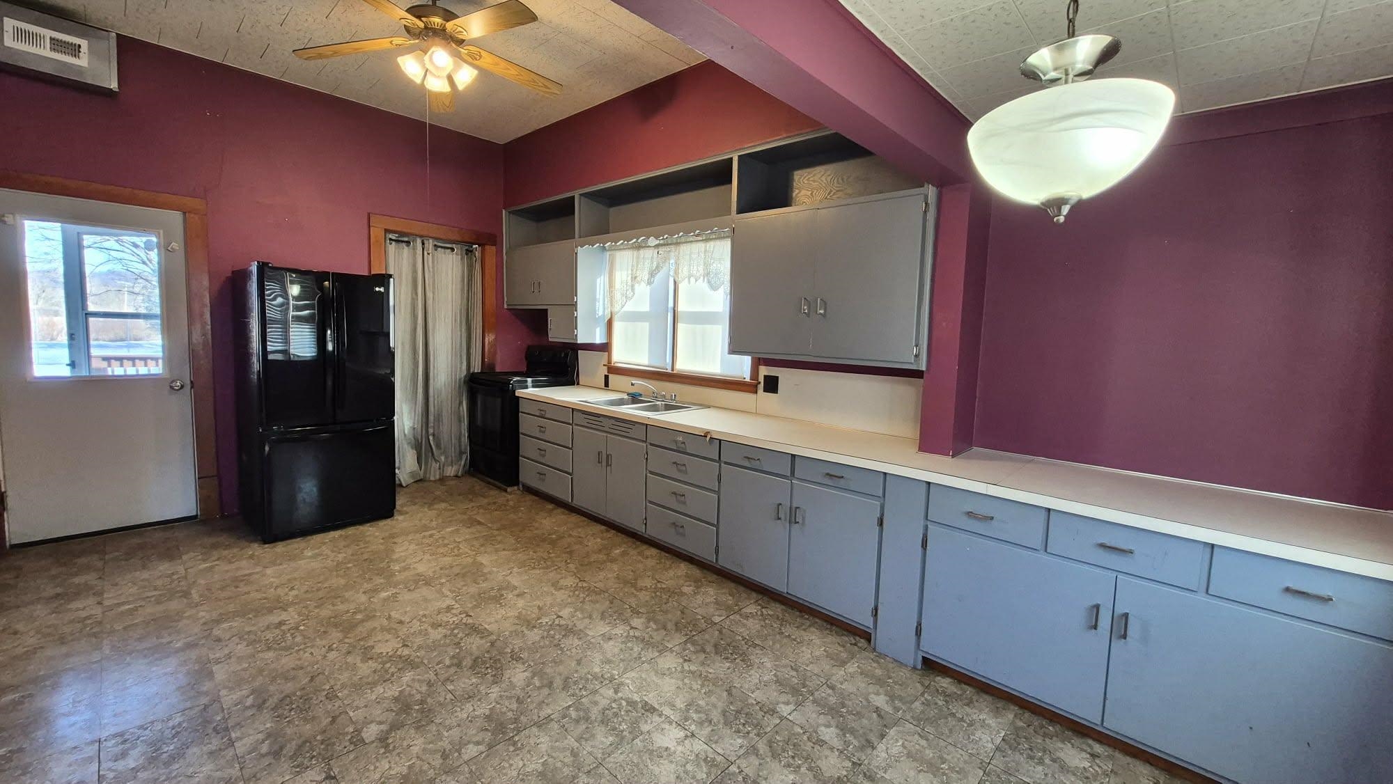 106 Main Street Gays Mills, WI 54631 - Photo 4 of 28