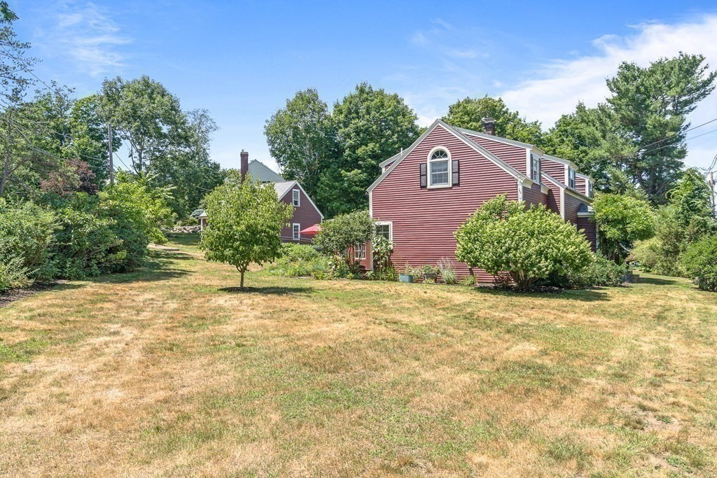 138 Chestnut Street North Reading, MA 01864 - Photo 29 of 34