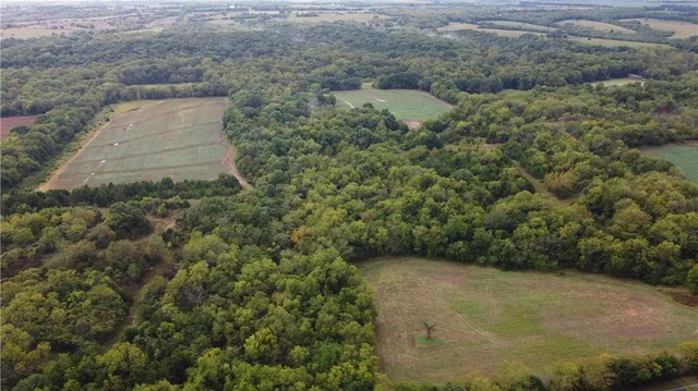 $440,000 | 0 West 1800th Road, Parker, KS 66072