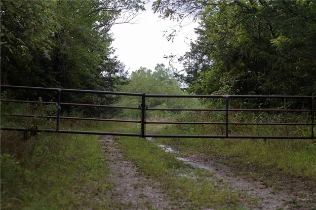 $440,000 | 0 West 1800th Road, Parker, KS 66072