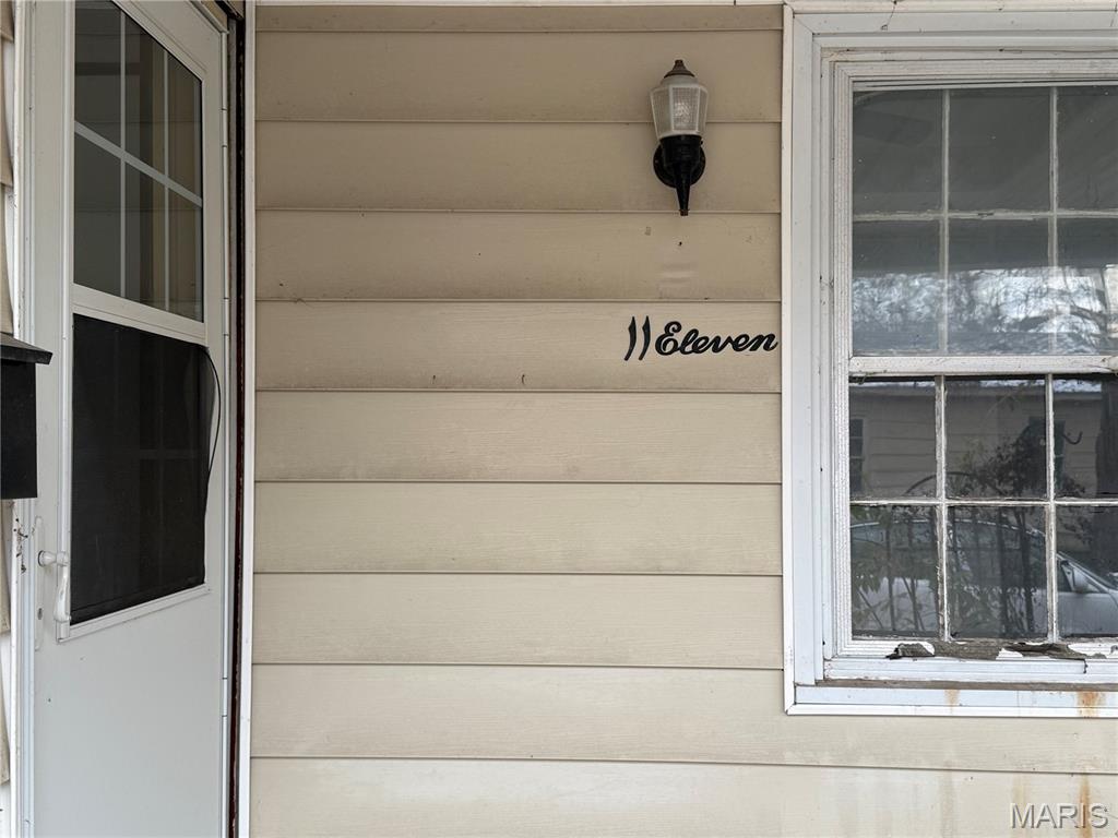 11 B Lane Herrin, IL 62948 - Photo 3 of 13