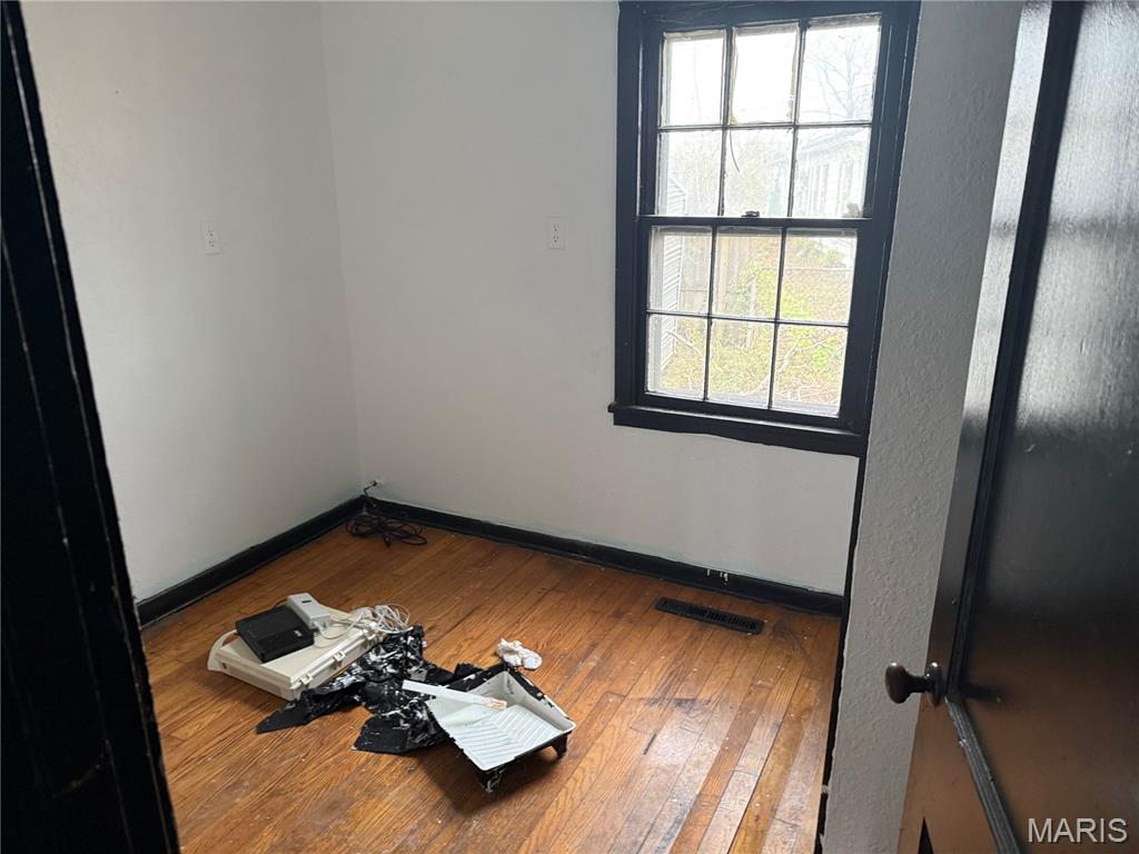 11 B Lane Herrin, IL 62948 - Photo 10 of 13