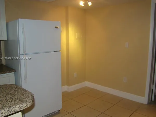 a view of utility room