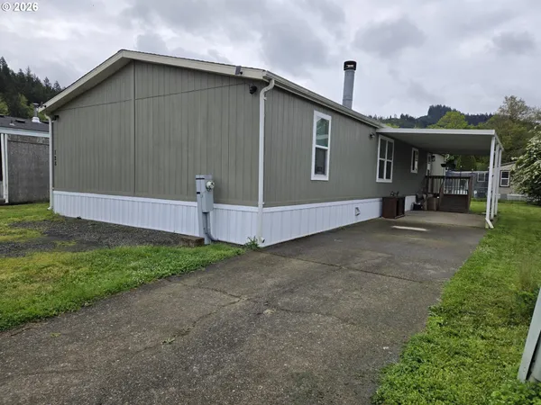 $124,000 | 550 South State Street, Sutherlin, OR 97479