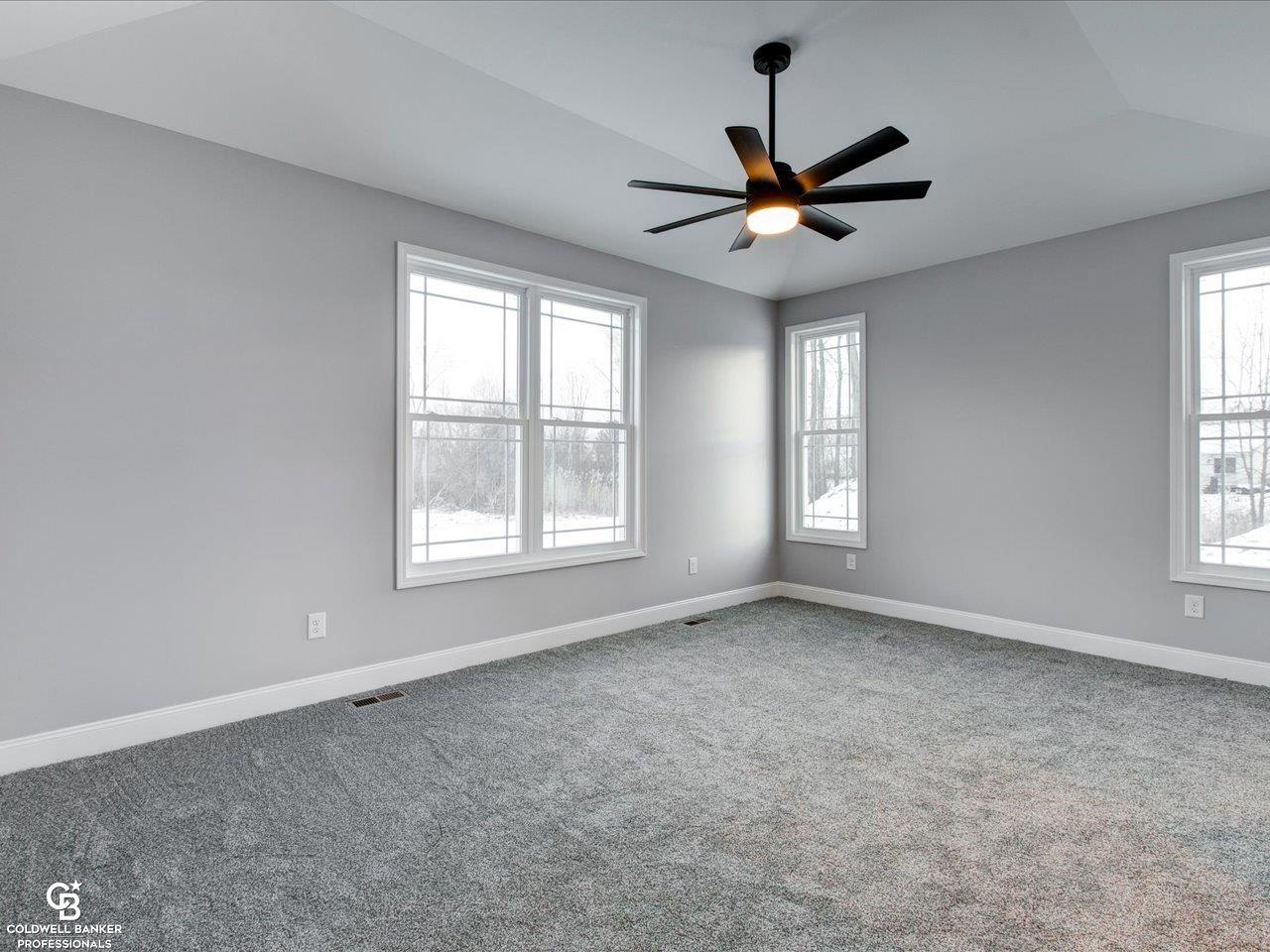 4068 Neuman Road St. Clair, MI 48079 - Photo 24 of 37 50142959-595e1666-23c4-4573-9a9c-c371fa5a8799.JPG