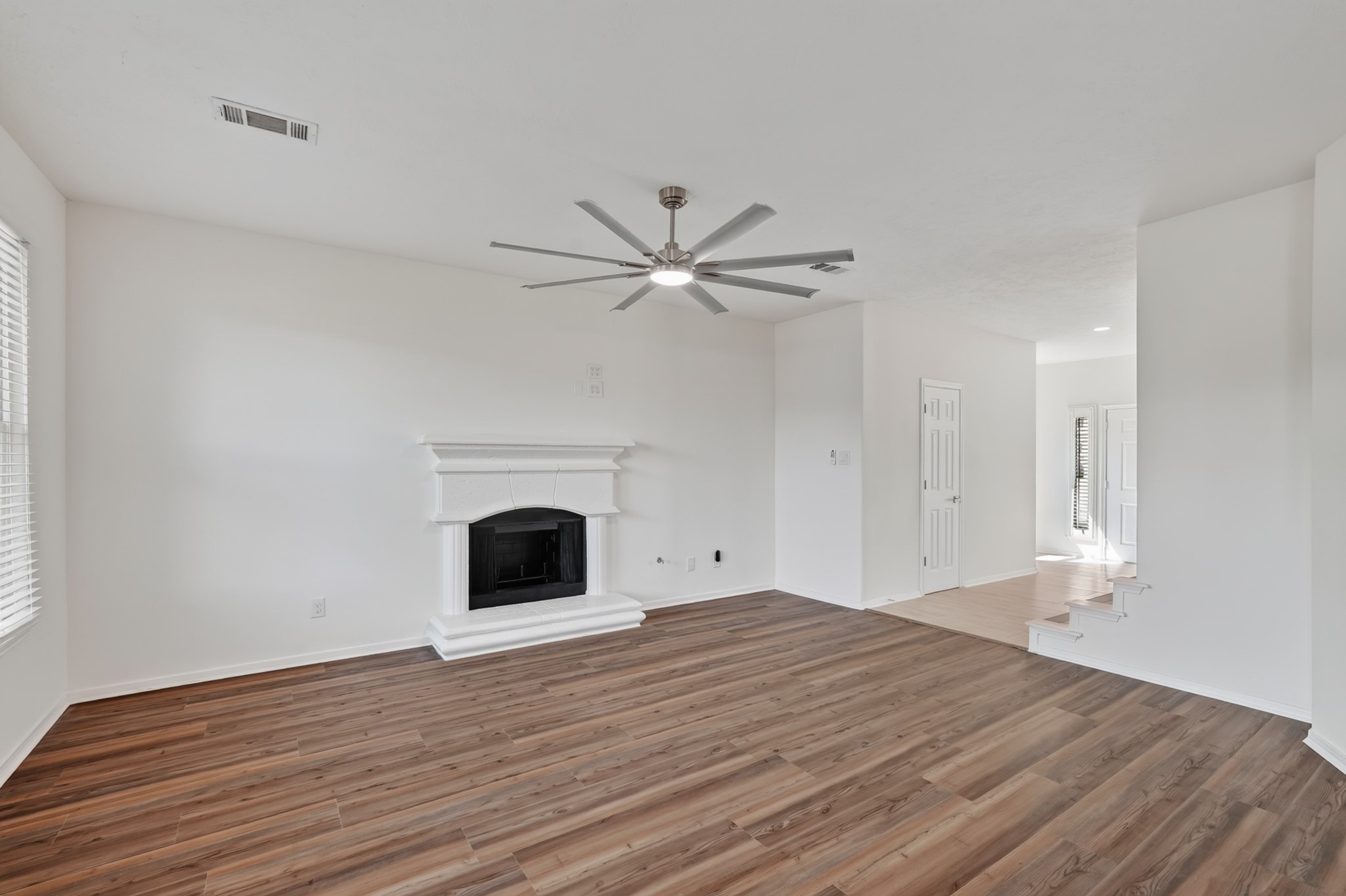 23814 Spring Dane Drive Spring, TX 77373 - Photo 10 of 44 Gallery Image 10