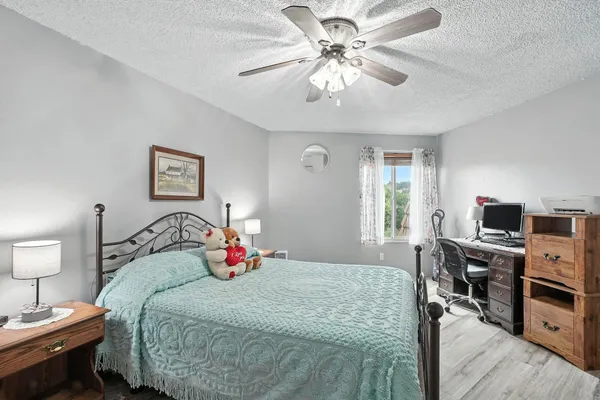 $270,000 | 9020 North Country Homes Boulevard, Unit 23, Spokane, WA 99218